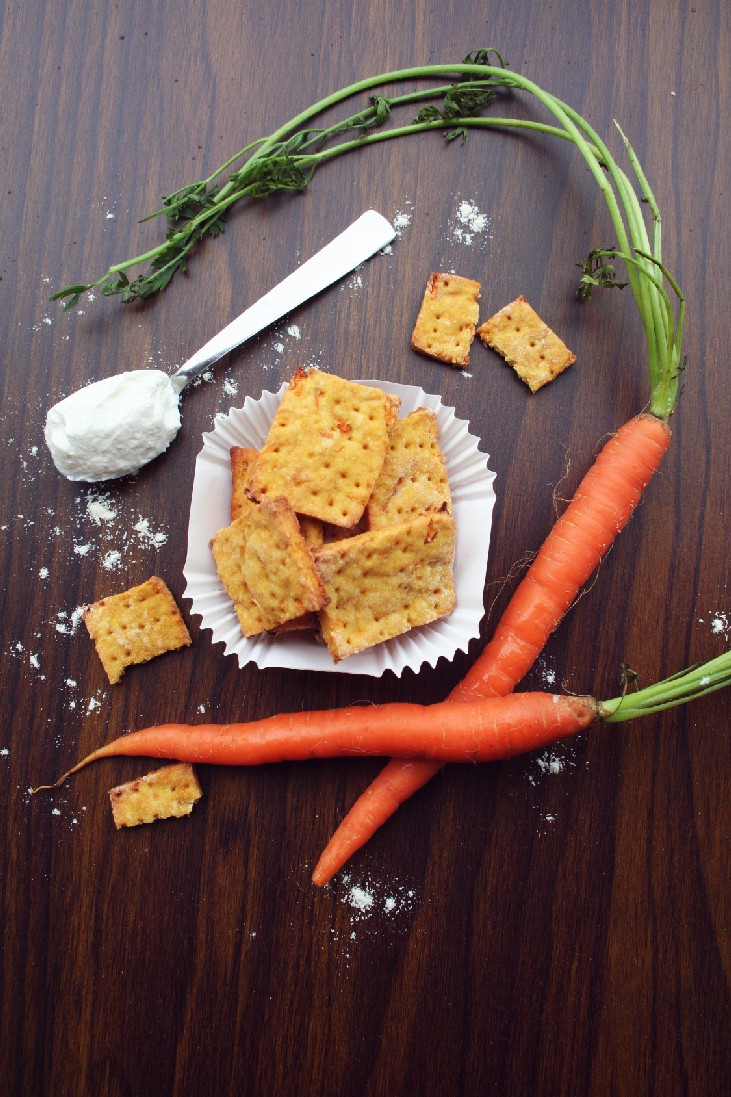 biscotti per cani alla carota