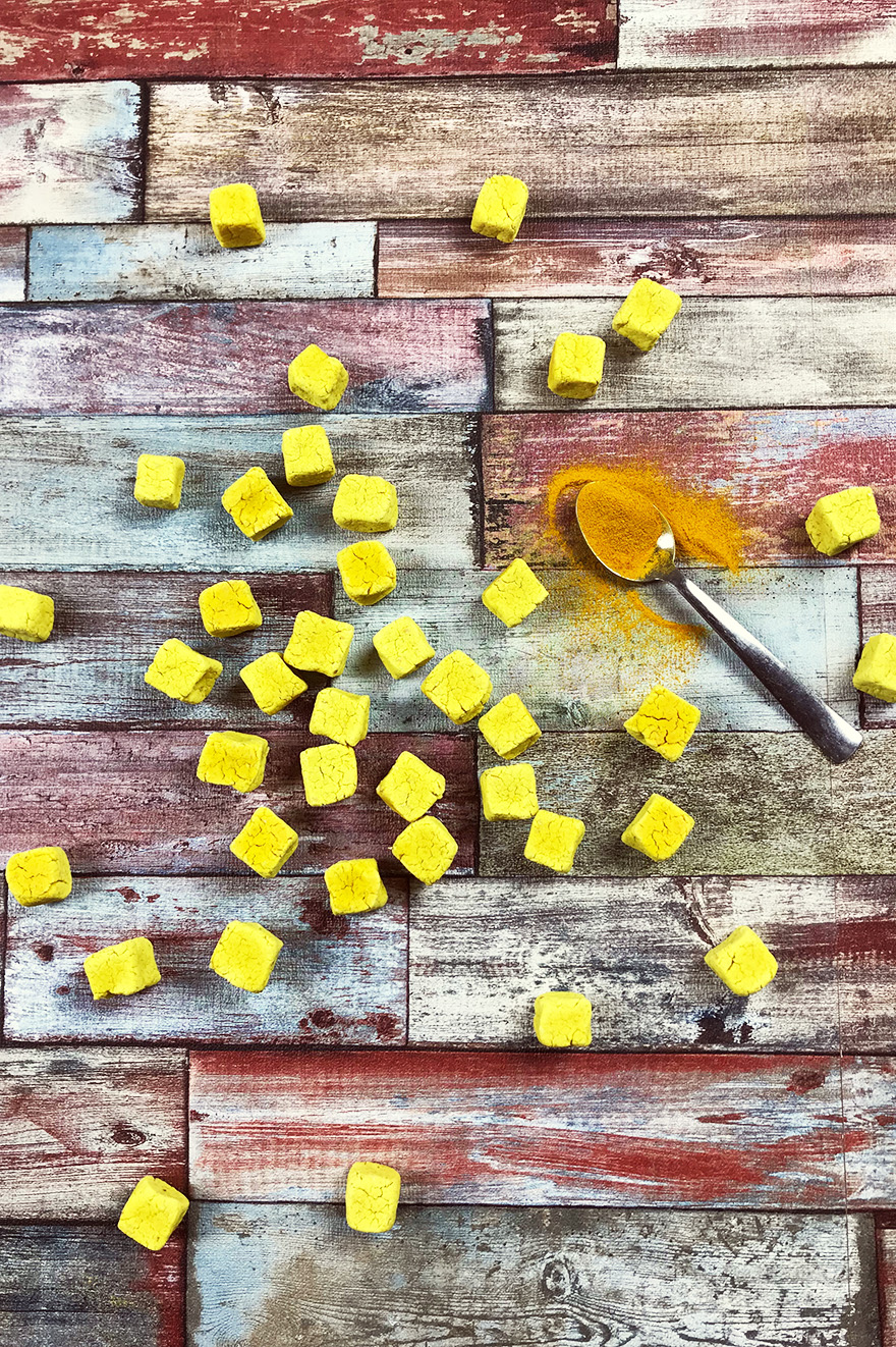 Biscotti alla curcuma e latte di kefir